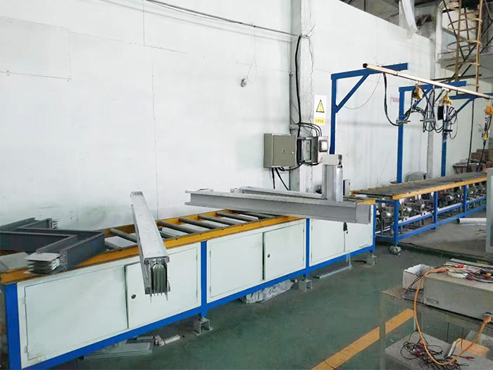 生產(chǎn)車(chē)間